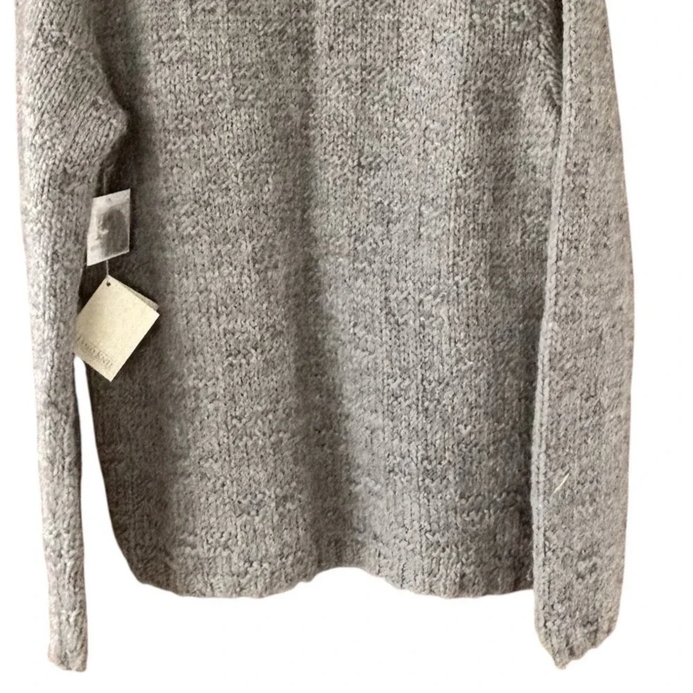 Bowen & Wright Menswear Size‎ Medium 100% Hand Knit Wool Sweater Gray Mock Neck